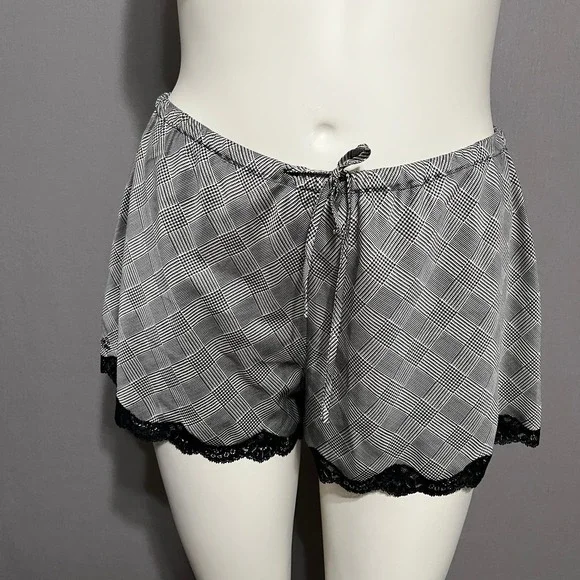 SOLD❌❌❌Lauren Ralph Lauren Houndstooth Satin 2 Pc Short Pajama Set Sz-Large - Picture 9 of 11